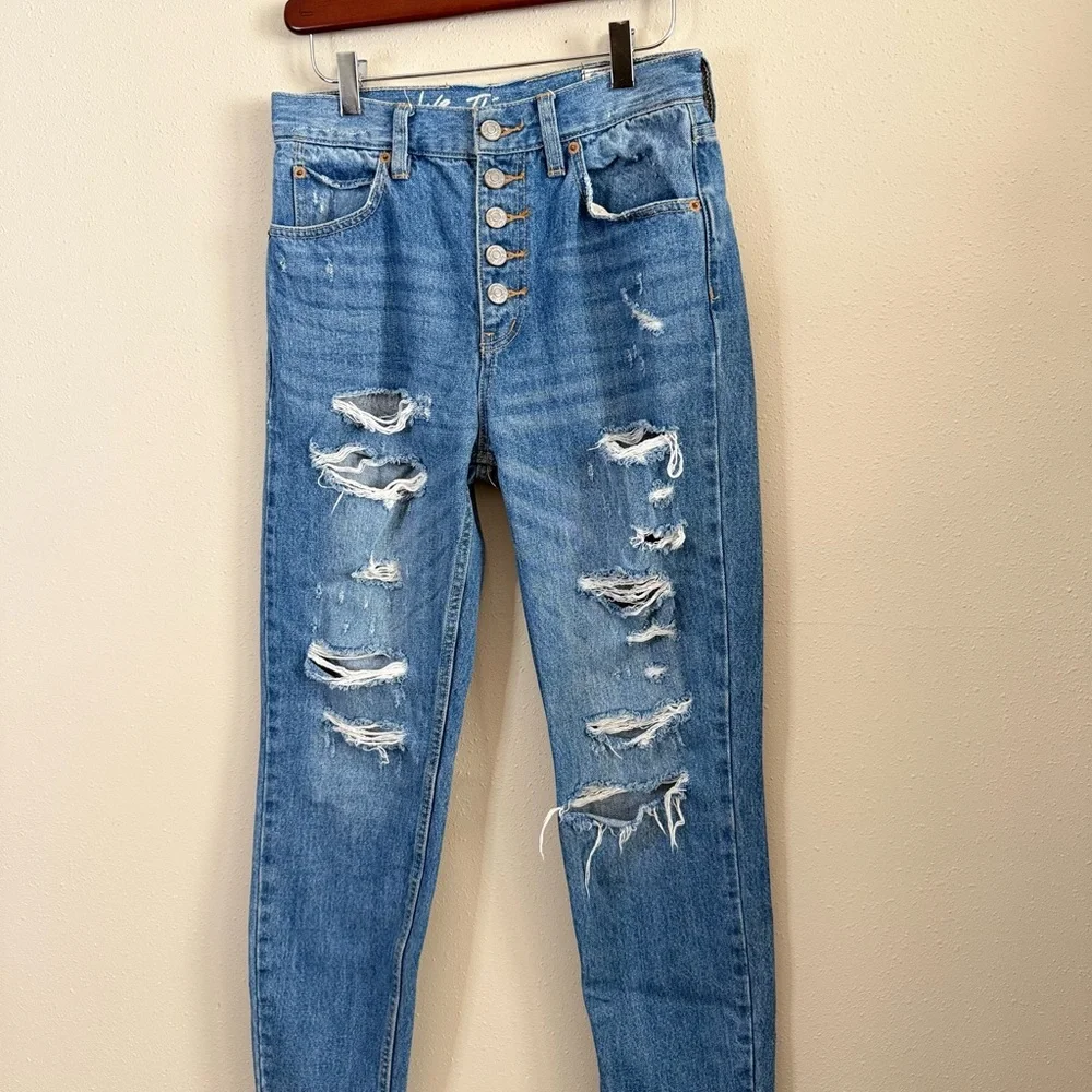 Free People We The Free Button Fly Distressed Jeans 26 Raw Hem - Picture 2 of 8
